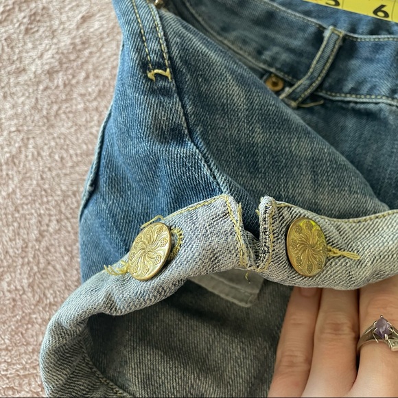 Jean shorts - Picture 7 of 9